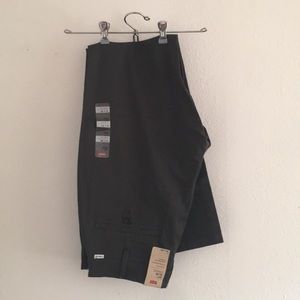 Levi’s 511 Slim Chinos